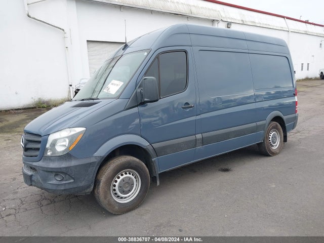 WD3PE7CD6JP645438 Mercedes-Benz Sprinter 2500 Standard Roof V6