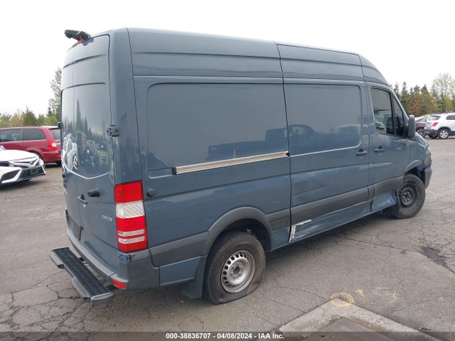 WD3PE7CD6JP645438 Mercedes-Benz Sprinter 2500 Standard Roof V6