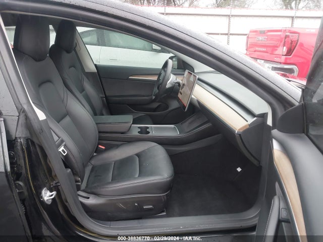Tesla Model 3 Standard Range Plus Rear-wheel Drive 2021 5YJ3E1EA7MF098117 Image 5