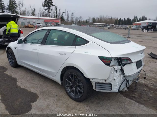 5YJ3E1EB9KF452967 Tesla Model 3 Long Range/performance