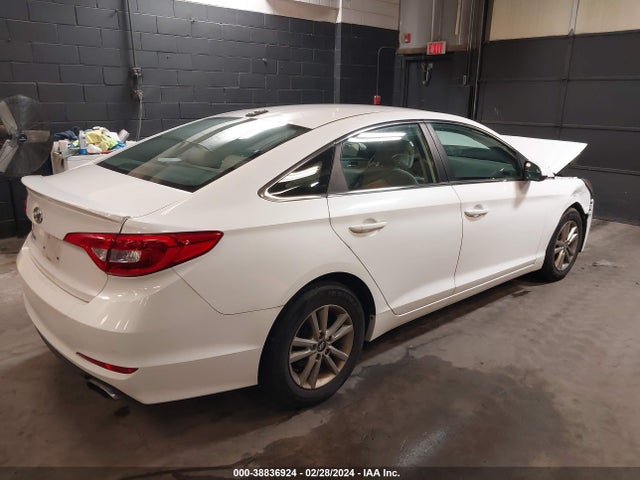 Hyundai SONATA SE 2017 5NPE24AF0HH450921 Image 4