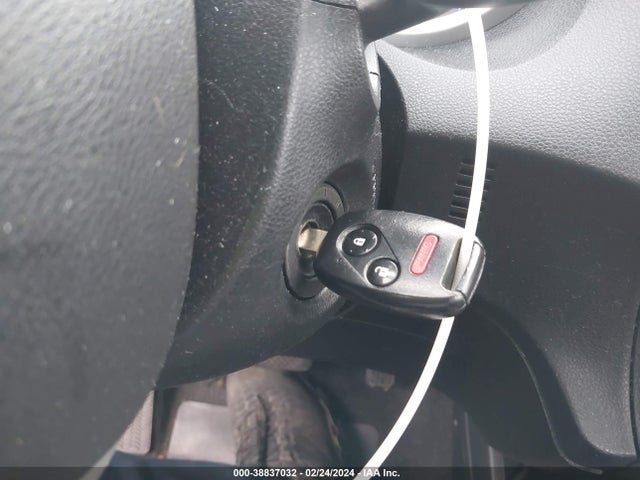 2010 HONDA FIT SPORT VIN: JHMGE8H43AC025981