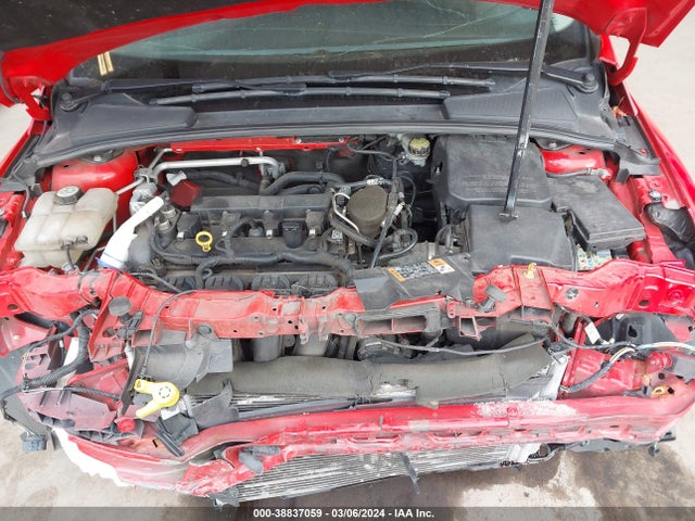 Ford FOCUS SE 2016 1FADP3F23GL250922 Image 10