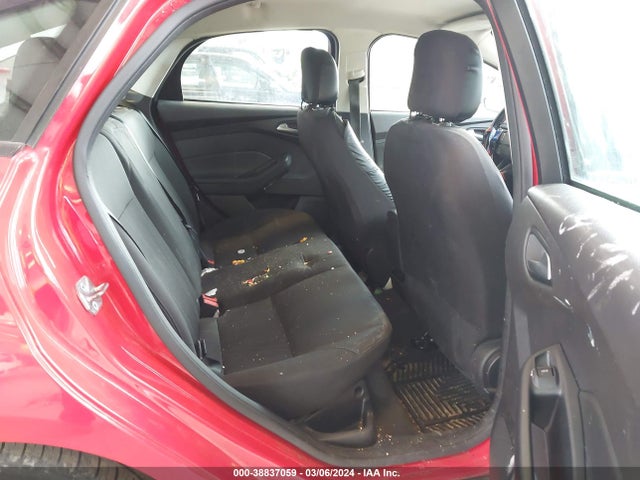Ford FOCUS SE 2016 1FADP3F23GL250922 Image 8
