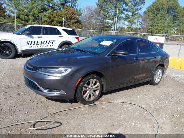 Chrysler 200 Limited 2015 1C3CCCAB2FN612223 Image 2