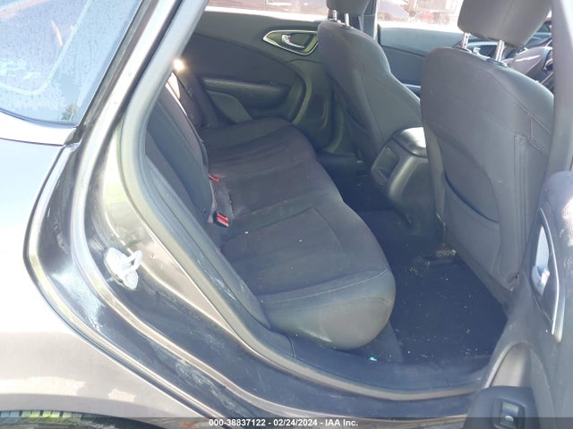 Chrysler 200 Limited 2015 1C3CCCAB2FN612223 Image 8
