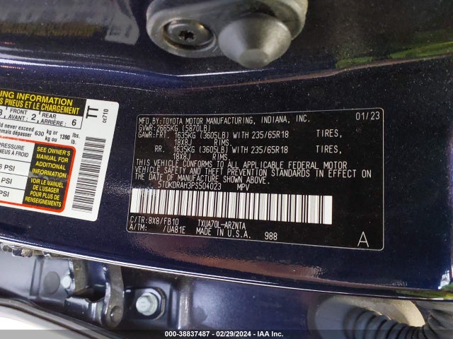 Toyota Highlander Le 2023 5TDKDRAH3PS504023 Image 9