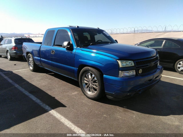 2004 CHEVROLET SILVERADO 1500 LS VIN: 2GCEC19T541307416