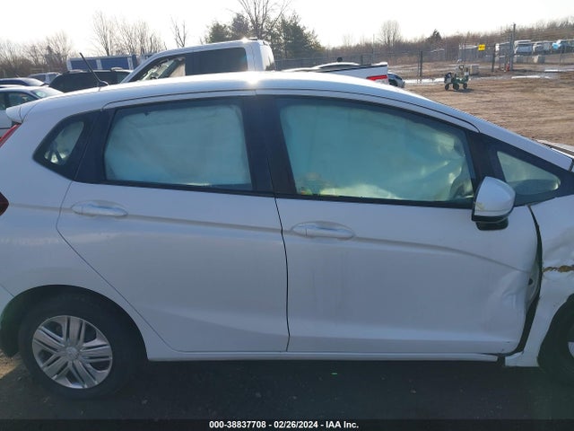 Honda FIT LX 2019 3HGGK5H49KM736417 Image 14