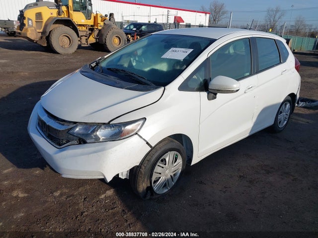 Honda FIT LX 2019 3HGGK5H49KM736417 Image 2