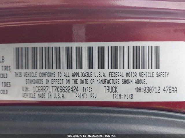 1C6RR7LT7KS632424 RAM 1500 Classic Big Horn  4x4 5'7 Box