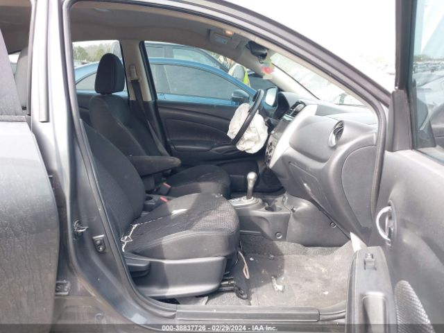 3N1CN7AP2KL813769 Nissan Versa 1.6 Sv