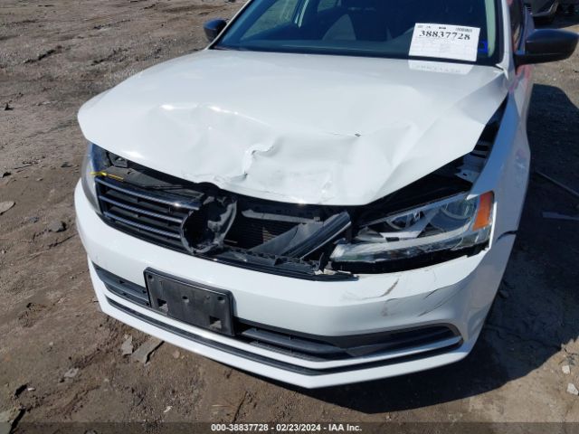 3VW267AJ7GM215497 Volkswagen Jetta 1.4t S