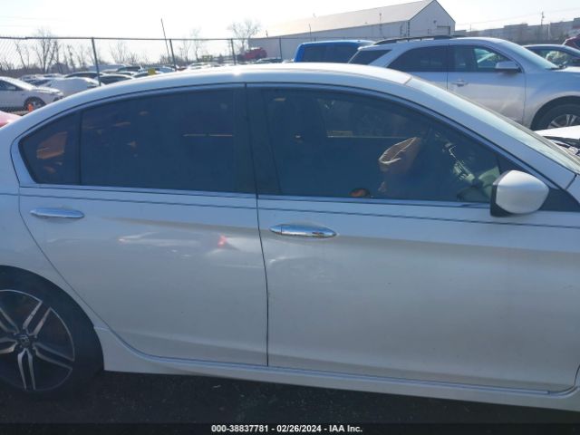 1HGCR2F52GA037896 Honda Accord Sport