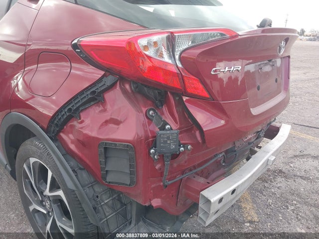 Toyota C-HR XLE 2019 NMTKHMBX3KR085188 Image 21
