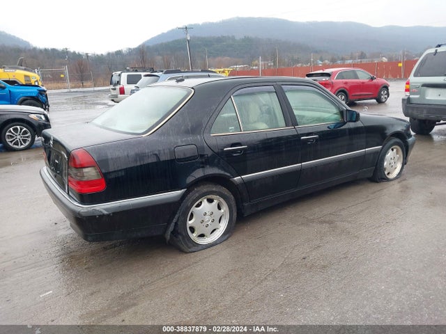 2000 MERCEDES-BENZ C 230 KOMPRESSOR VIN: WDBHA24G7YA850652