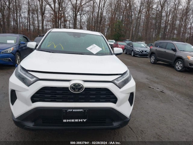 Toyota RAV4 LE 2023 2T3G1RFVXPC361133 Image 13