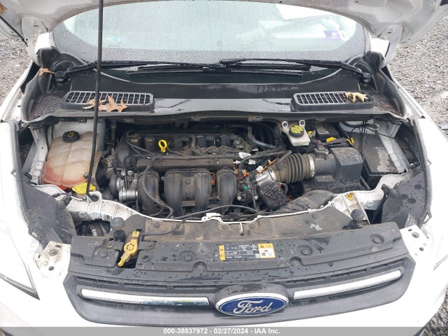 1FMCU0G71GUB69382 Ford ESCAPE SE