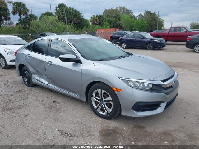 Honda Civic Lx 2018 19XFC2F55JE021404 Image 1
