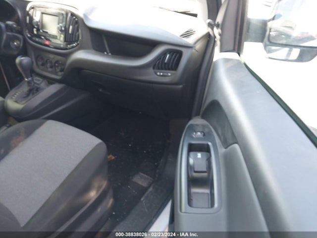 RAM Promaster City Tradesman 2018 ZFBERFAB1J6L83236 Image 5