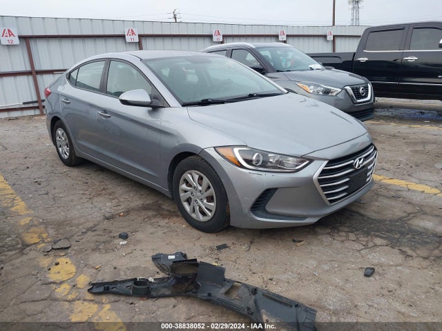 Hyundai ELANTRA SE 2017 5NPD74LF4HH111623 Image 1