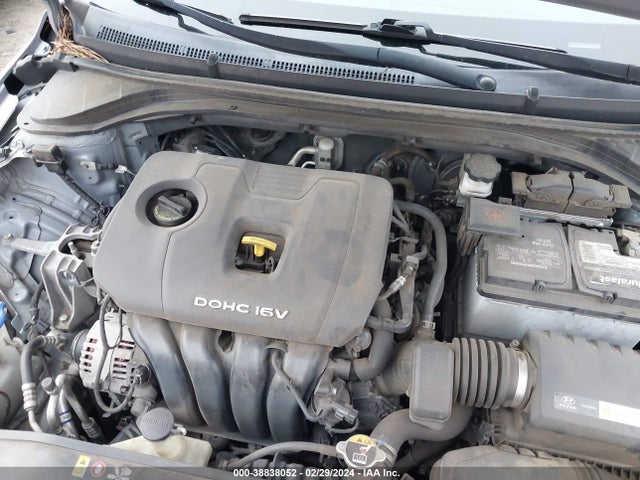 Hyundai ELANTRA SE 2017 5NPD74LF4HH111623 Image 10