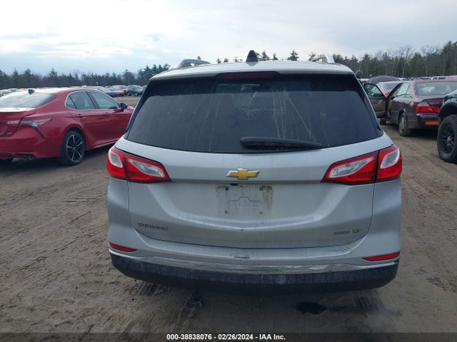 Chevrolet EQUINOX LT 2018 2GNAXSEV3J6102828 Image 17
