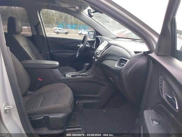 Chevrolet EQUINOX LT 2018 2GNAXSEV3J6102828 Image 5