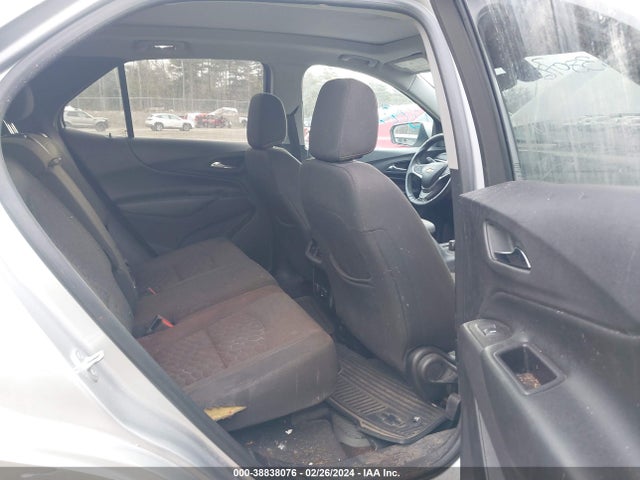 Chevrolet EQUINOX LT 2018 2GNAXSEV3J6102828 Image 8