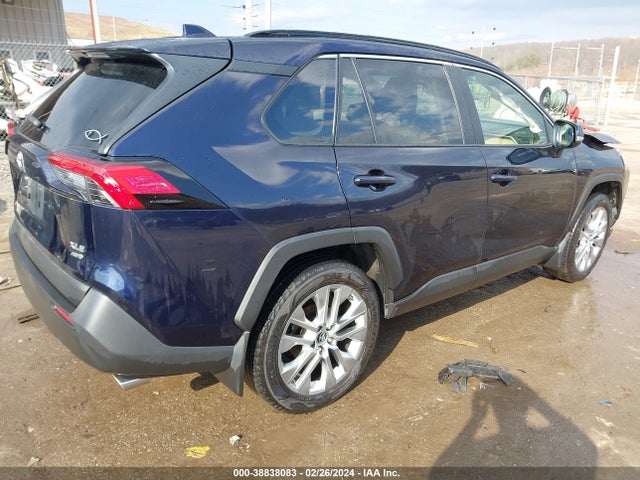 Toyota Rav4 Xle Premium 2019 JTMA1RFV4KD028744 Image 4