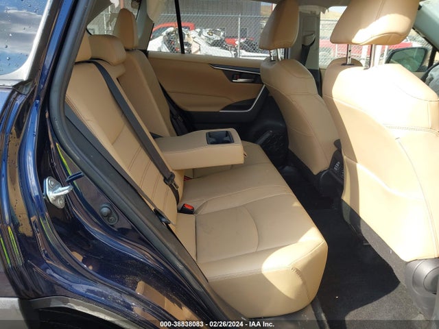 Toyota Rav4 Xle Premium 2019 JTMA1RFV4KD028744 Image 8