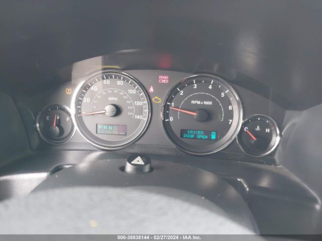 2006 JEEP COMMANDER 1J8HG58276C297589 Photo 6