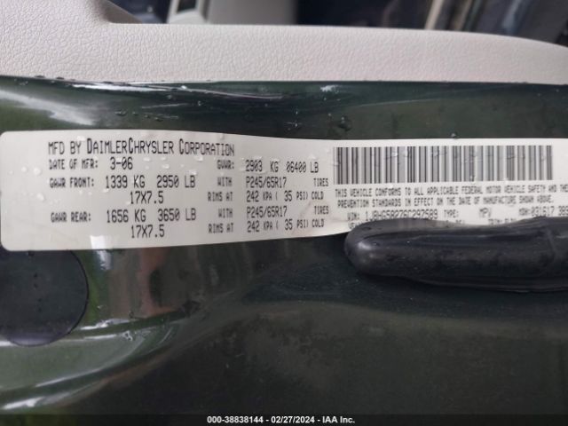 2006 JEEP COMMANDER 1J8HG58276C297589 Photo 8