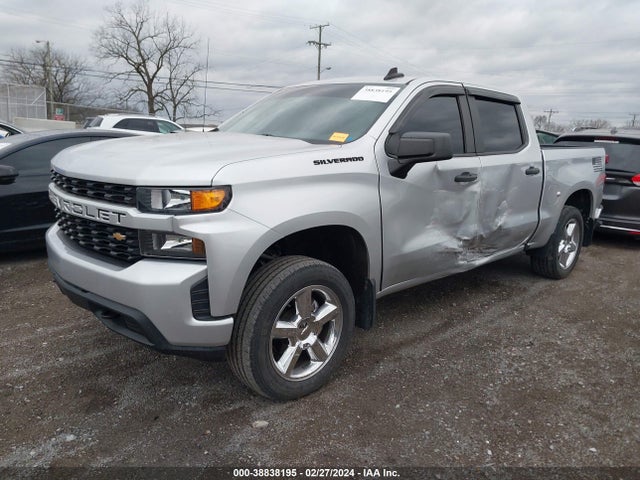 Chevrolet Silverado 1500 Custom 2019 3GCUYBEF0KG128689 Image 2