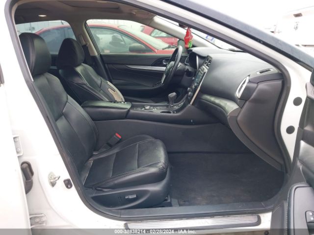 1N4AA6AP0GC386062 Nissan Maxima 3.5 Sl