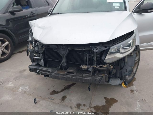 WVGTV7AX4HK019763 Volkswagen Tiguan 2.0t Sport