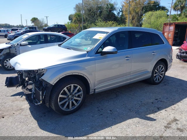 WA1LAAF73JD053820 Audi Q7 3.0t Premium