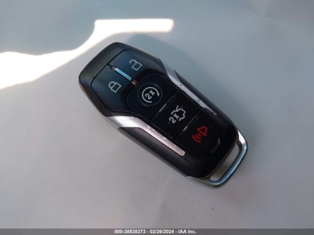 1FM5K8GT6GGB61027 Ford EXPLORER SPORT