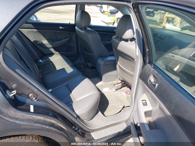 2005 HONDA ACCORD 2.4 EX VIN: 1HGCM55835A024972