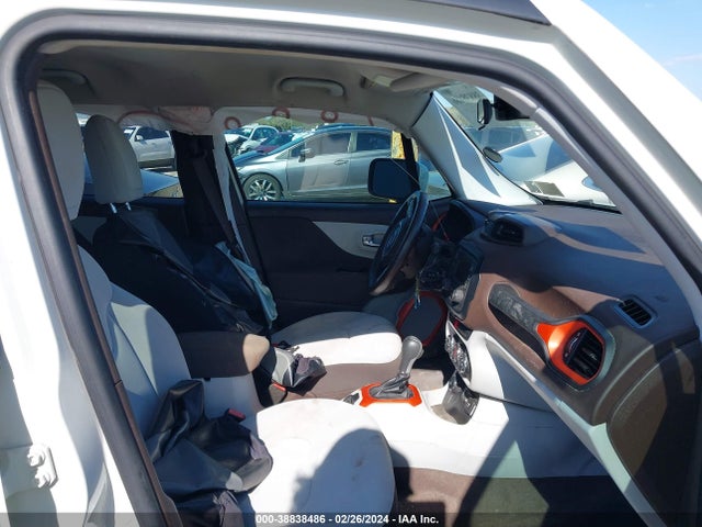 Jeep Renegade Latitude 2015 ZACCJBBT5FPB33644 Image 5