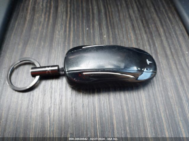 5YJXCBE27GF024237 Tesla Model X 60d/70d/75d/90d/p100d