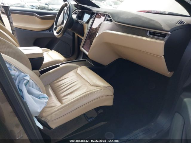 5YJXCBE27GF024237 Tesla Model X 60d/70d/75d/90d/p100d