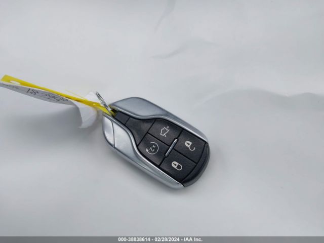ZAM57YTA8M1368409 Maserati Ghibli S Q4
