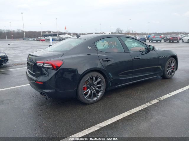 ZAM57YTA8M1368409 Maserati Ghibli S Q4