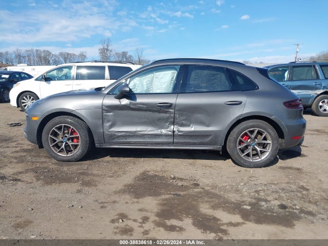 WP1AG2A52HLB55891 Porsche Macan Gts