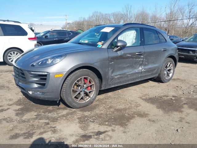 2017 PORSCHE MACAN WP1AG2A52HLB55891 Photo 1