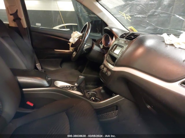 Dodge JOURNEY SE 2019 3C4PDCBBXKT838562 Image 5