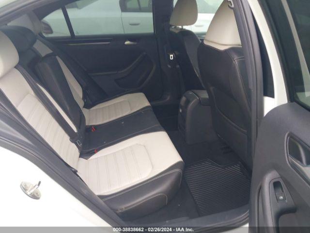 3VWD17AJ9FM327482 Volkswagen Jetta 1.8t Sport