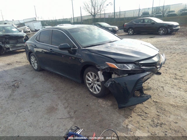 2019 4T1B11HK0KU772717 main image