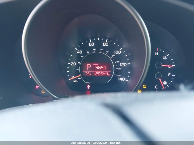 KIA SOUL + 2014 KNDJP3A59E7073328 Image 7